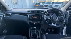 Nissan Qashqai 1.3 DiG-T Acenta Premium 5dr Petrol Hatchback